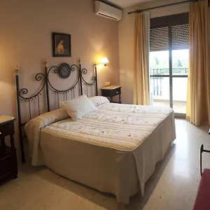 2* Gasthuis San Luis